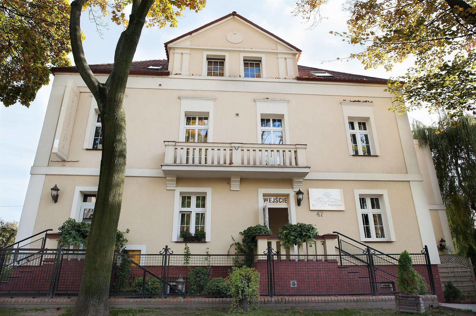 Willa Jozefina Inowrocław Exterior foto